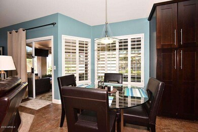 hilliard-breakfast nook