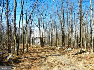 680 Eagles Nest Ln, Harpers Ferry, WV 25425 - photo 4