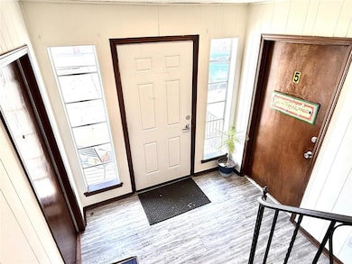 2433 W Eubanks St unit 1-8, Oklahoma City, OK 73112 - photo 4