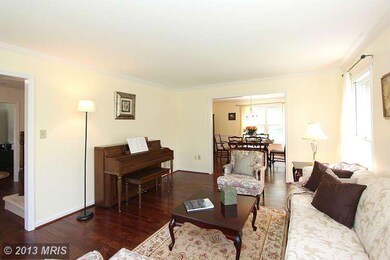 708 Brandon Green Dr, Silver Spring, MD 20904 - photo 7