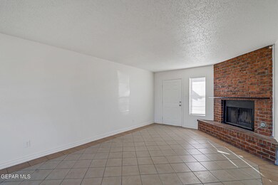 8920 Leo St unit B, El Paso, TX 79904 - photo 7