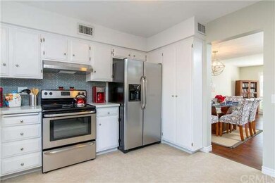 Kitchen & Dining Room