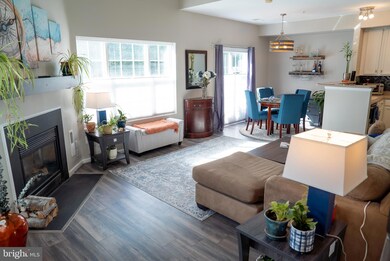 11138 Wortham Crest Cir unit 118, Manassas, VA 20109 - photo 2