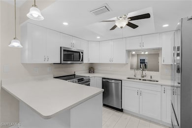 13190 Broadhurst Loop unit 28B, Fort Myers, FL 33919 - photo 3