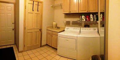 866 Wedgewood Dr, Marysville, OH 43040 - photo 7