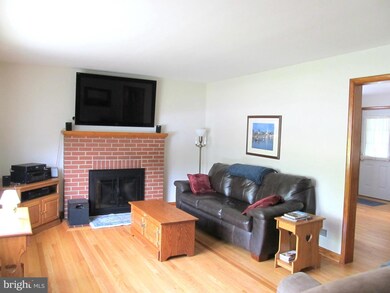 106 S Midfield Rd, Linthicum Heights, MD 21090 - photo 5
