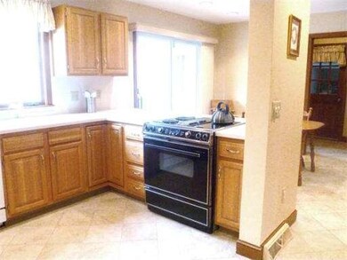 57 Lauricella Ln, Waltham, MA 02452 - photo 4