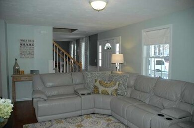 22 E 19th St, Lowell, MA 01850 - photo 7