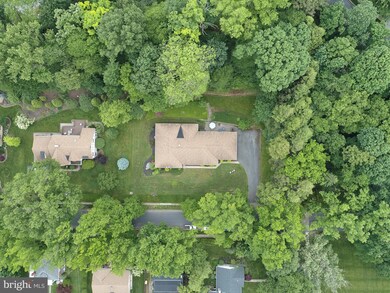 1040 Wayne Ave, Reading, PA 19610 - photo 5