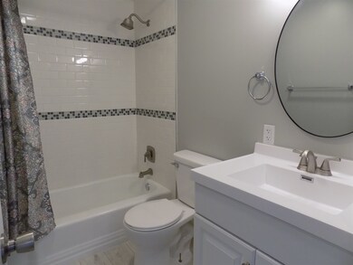 2417 Chippewa Dr, Elkhart, IN 46517 - photo 2