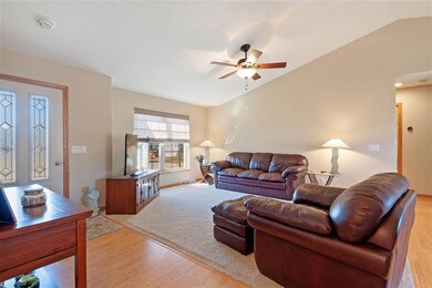 611 Sullivan St, West Branch, IA 52358 - photo 4