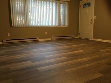 9 Franklin Ave unit D, Buzzards Bay, MA 02532 - photo 2