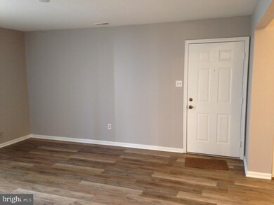 24 Buena Ct, Blackwood, NJ 08012 - photo 4