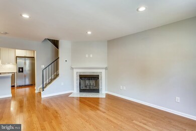 11304 Appledowre Way, Germantown, MD 20876 - photo 4