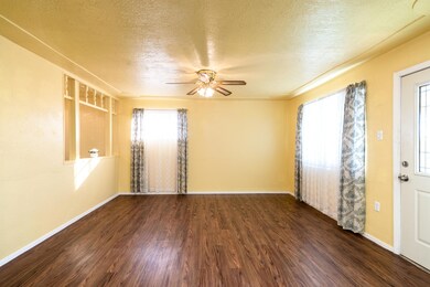 1100 Prescott Dr, El Paso, TX 79915 - photo 4