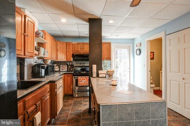 304 N 30th St, Swatara, PA 17111 - photo 6