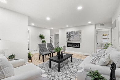 2655 Monaco Pkwy, Denver, CO 80207 - photo 5