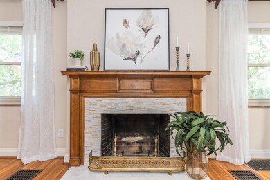 223 W Dunedin Rd, Columbus, OH 43214 - photo 4