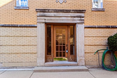 6353 W Raven St unit 1F, Chicago, IL 60646 - photo 3