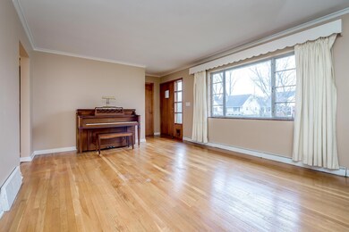 07 - 274 Dixon Court-7.jpg