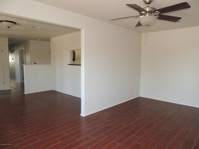 4024 Windsor Dr, Farmington, NM 87402 - photo 4