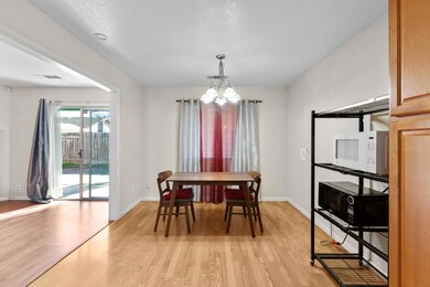 1409 Laguna Cir, Stockton, CA 95206 - photo 6