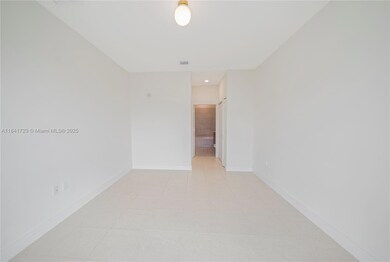 8265 NW 41st St unit C-202, Doral, FL 33166 - photo 7