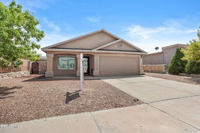 14200 Desert Stone Dr, Horizon City, TX 79928 - photo 2