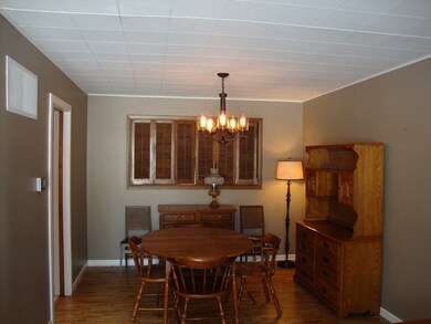 3205 Saint James St, Rolling Meadows, IL 60008 - photo 4