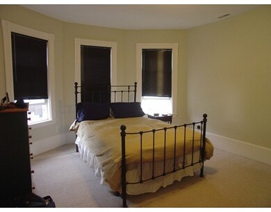 690 E 7th St unit 2, Boston, MA 02127 - photo 5