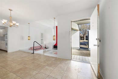 10015 Burgoyne Rd, Houston, TX 77042 - photo 6