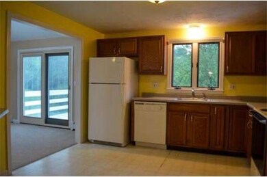 6 Clover Hill Rd, Sutton, MA 01590 - photo 3