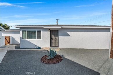 217 E 221st St, Carson, CA 90745 - photo 3