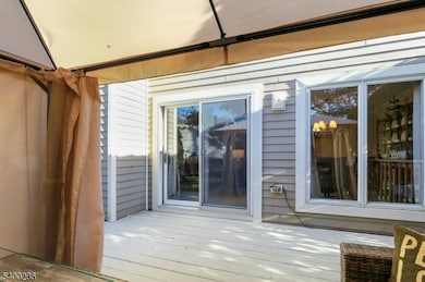 10 Greenup Ct, Wayne, NJ 07470 - photo 3