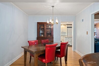 902 S Naperville Rd, Wheaton, IL 60189 - photo 7