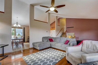 1150 S Perry Pkwy, Oregon, WI 53575 - photo 6