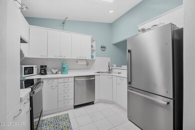 43-web-or-mls-VCI08257