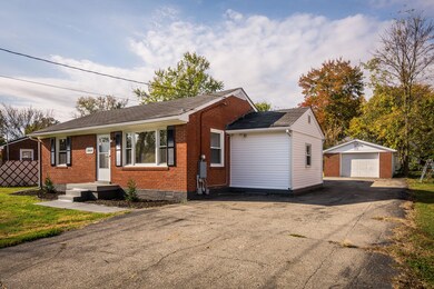 13018 Meadowlan Dr-03