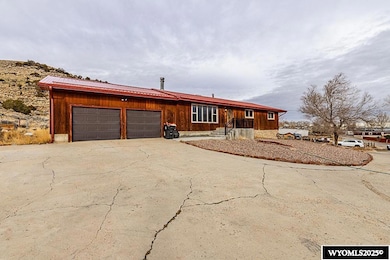 241 Antelope Dr, Rock Springs, WY 82901 - photo 2