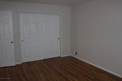 1346 Victory Blvd, Staten Island, NY 10301 - photo 7