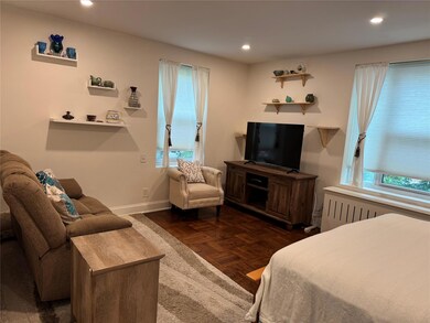 Hastings Terraces unit 1H, Hastings On Hudson, NY 10706 - photo 2