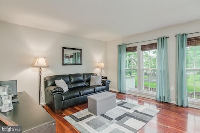 434 Shannon Ct, Frederick, MD 21701 - photo 2