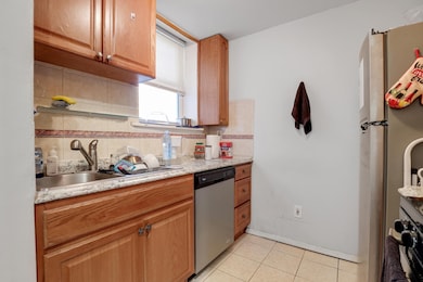 121 Garrison Ave unit 102, Jersey City, NJ 07306 - photo 3