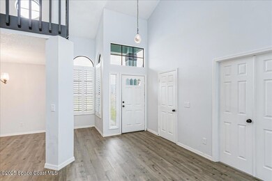 28-817-7-Gables-218