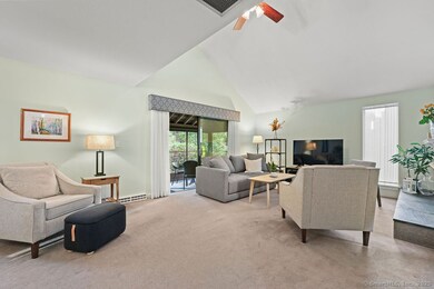 93 Hollister Way N unit 93G, Glastonbury, CT 06033 - photo 4