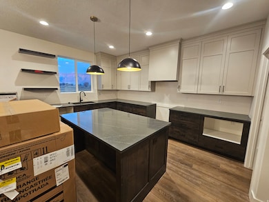 3498 W 675 S unit 213, Harrisville, UT 84404 - photo 2