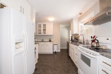 22 William Ward St, Uxbridge, MA 01569 - photo 4