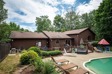 204 Lancaster Cir, New Albany, IN 47150 - photo 2