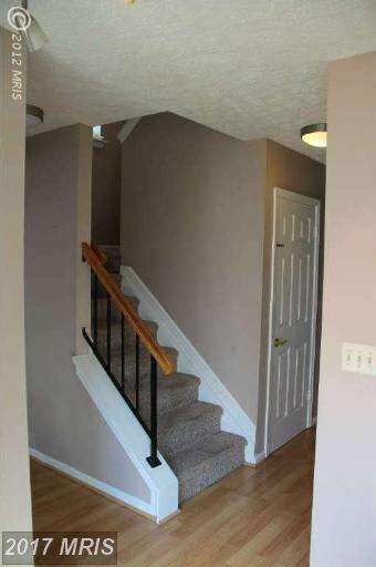 14016 Grumble Jones Ct, Centreville, VA 20121 - photo 5
