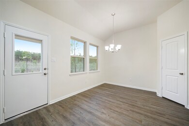 106 Road 5102f, Cleveland, TX 77327 - photo 5